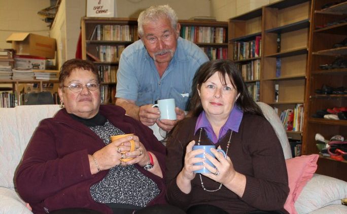 KAY'S CORNER: Stanthorpe Community Op Shop manager Lorraine Aldis, co-founder Frank Moser and assistant manager Debbie Lightfoot-de Hamer cosy up in their new Have a Chat Community Lounge. Photo Linden Morris / Stanthorpe Border Post KAY'S CORNER: Stanthorpe Community Op Shop manager Lorraine Aldis, co-founder Frank Moser and assistant manager Debbie Lightfoot-de Hamer cosy up in their new Have a Chat Community Lounge. Photo Linden Morris / Stanthorpe Border Post